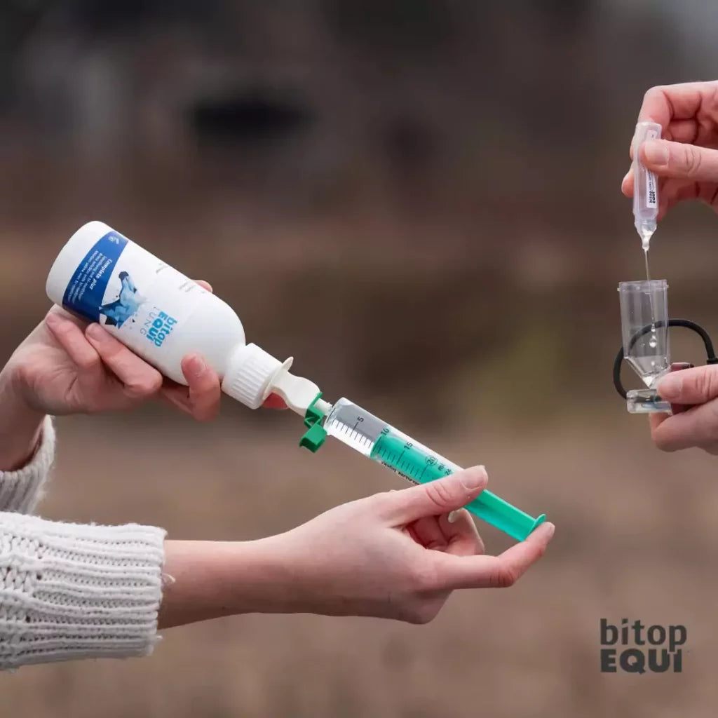 Inhalationsgerät mit gebrauchsfertiger Lösung bitopEQUI® LUNG Complete plus zur Atemwegstherapie beim Pferd