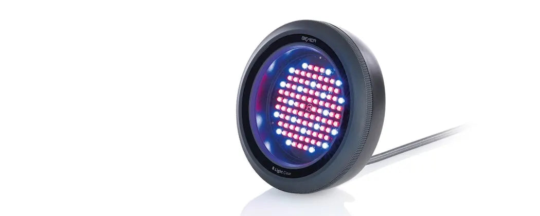 B.Light Clear Evo - kompakter, runder Applikator mit rotem und blauem photobiologischem Licht
