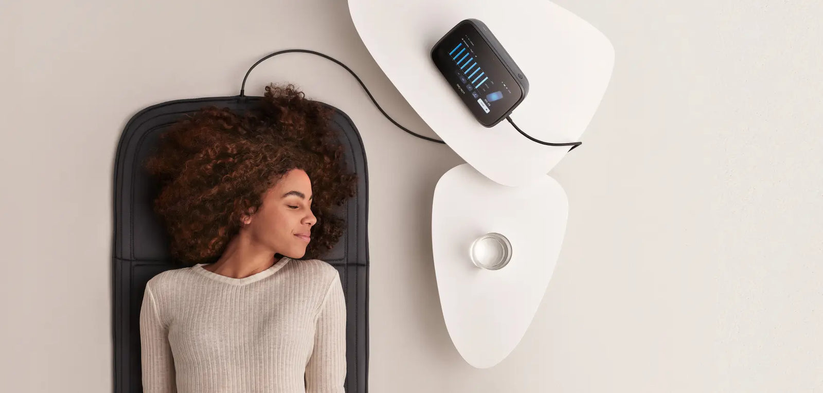 B.Body Evo Ganzkörpermatte während der Anwendung, angeschlossen an B.Box 