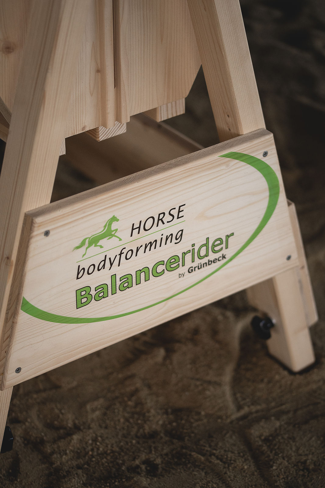 Detail Ansicht von vorne mit Horse bodyforming LOGO