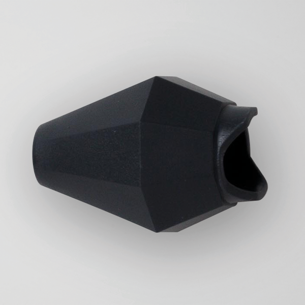 Novafon Magnetaufsatz in Schwarz – Seitenansicht der spitz zulaufenden Spitze und Loch für Steckverbindung