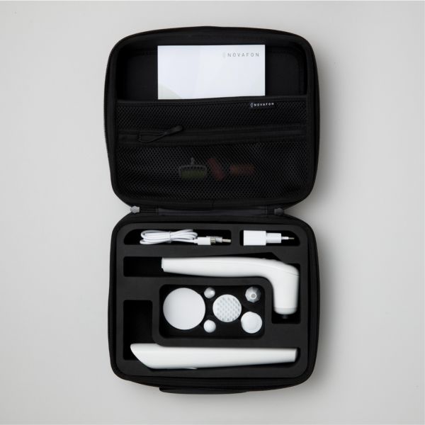 Novafon Tasche - Detailansicht des Schauminlays und der Netztasche – praktische Aufbewahrung für Zubehör